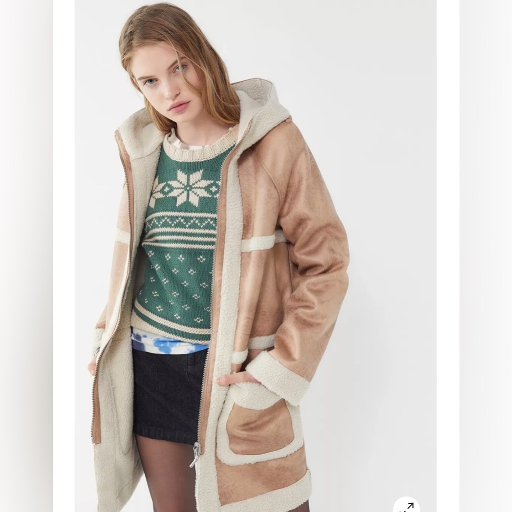 Reversible Sherpa Coat in Excellent condition.